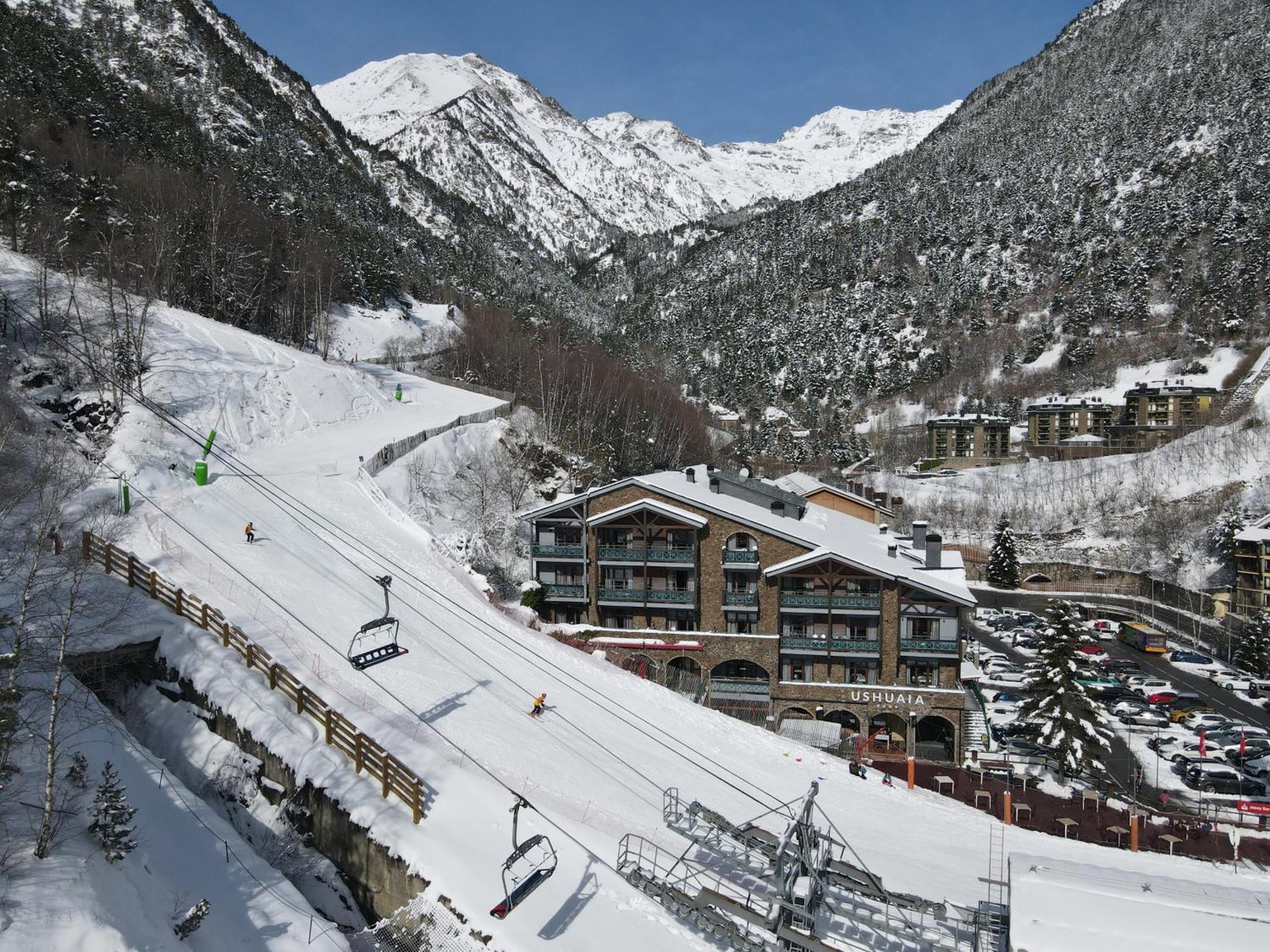 Ushuaia, The Mountain Hotel Arinsal Dış mekan fotoğraf